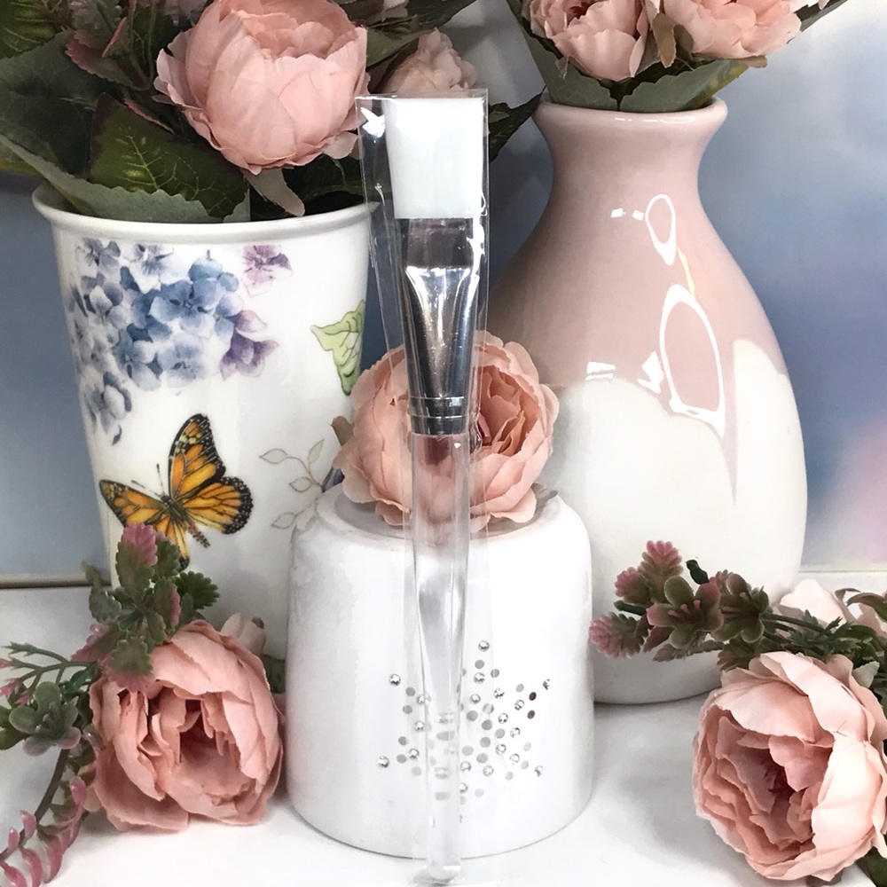 🎈🎉*FREE with any mask! GRACE & STELLA Face Mask Applicator Brush *BNIP